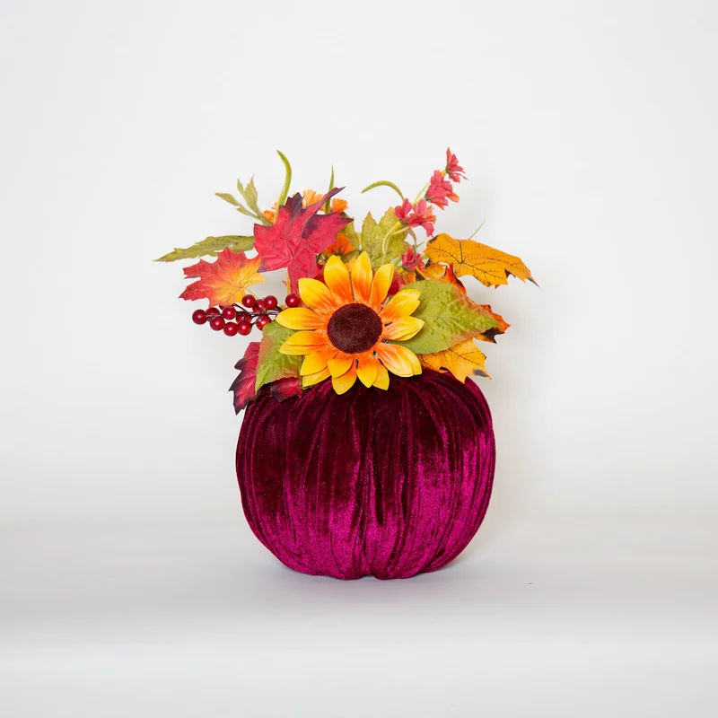 14′ Pumpkin with Sunflowers and Pumpkins