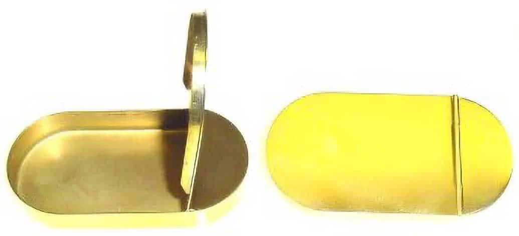 1790 English Tobacco Box – Brass