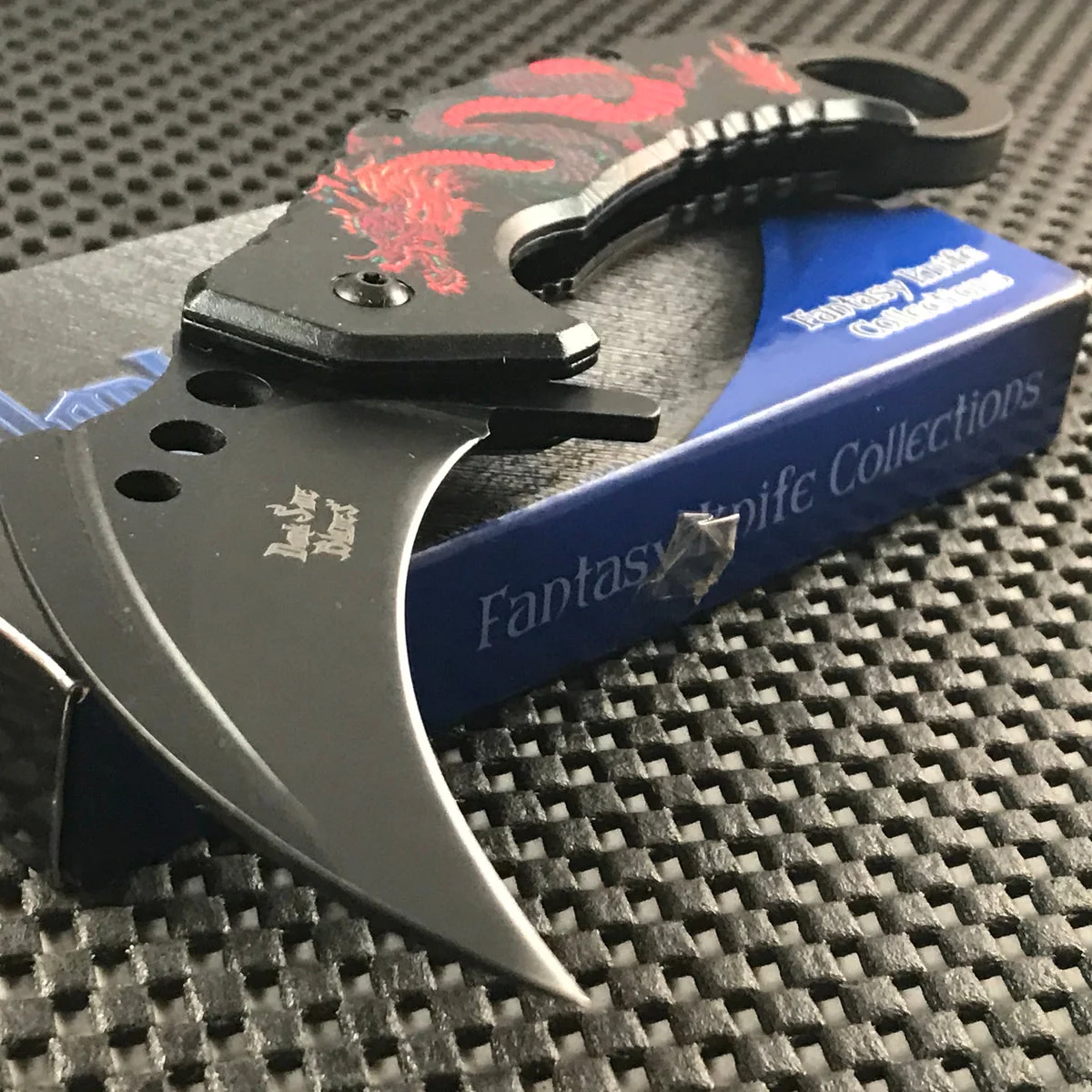 8.25″ Dark Side Blades Ballistic Red Dragon Karambit Knife