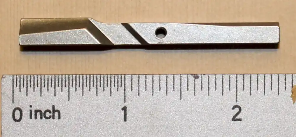 Cartridge guide RIGHT 30 / 30 Winchester model 94 POST 64 ORIGINAL