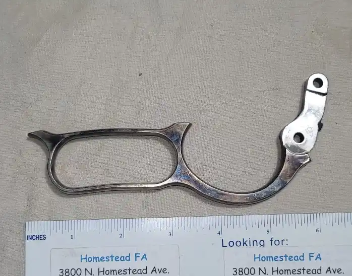 Finger Lever Uberti 1873 Winchester