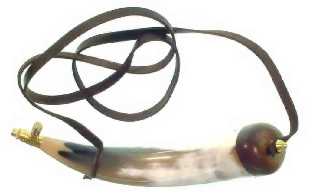 Powder Horn – Large with Pour Spout