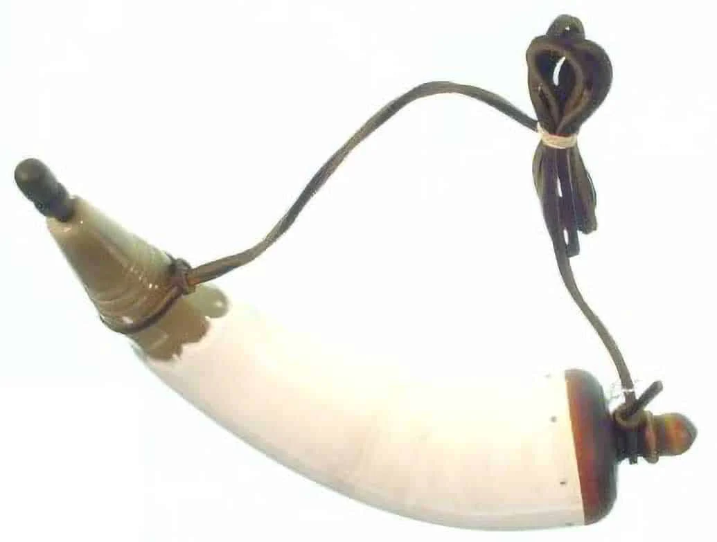 Powder Horn – Deluxe Large – White