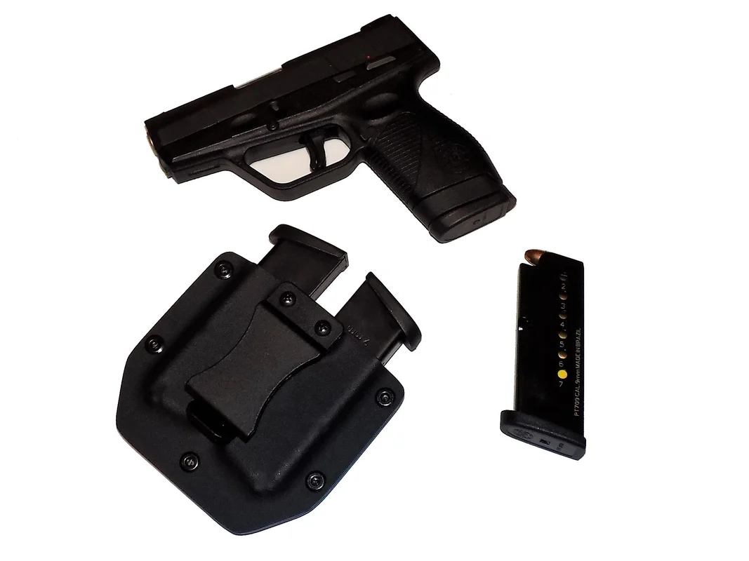Aggressive Concealment PT709DMP Kydex Double Mag Pouch Taurus PT709 Slim