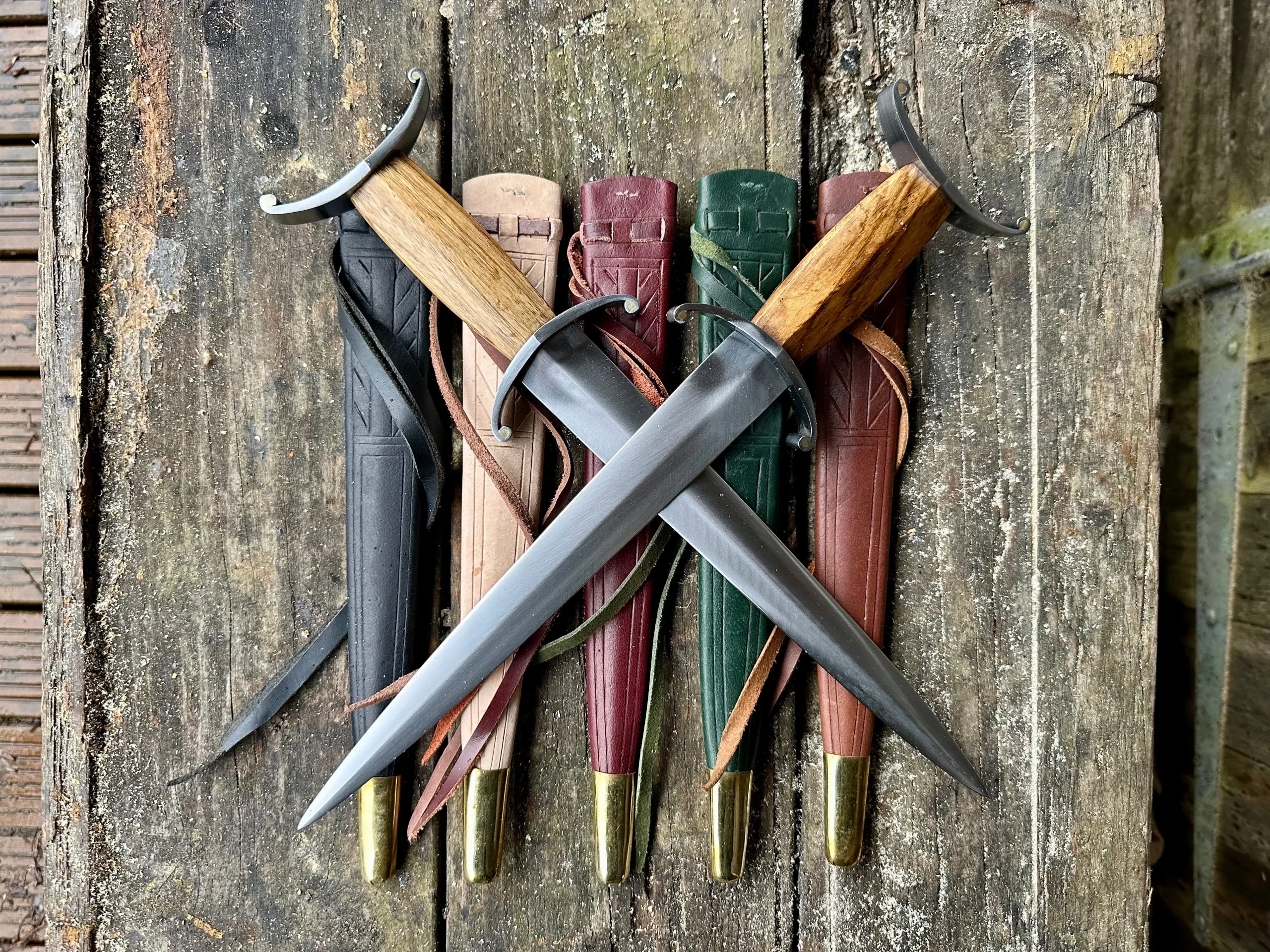 Antennae Medieval Quillon Dagger