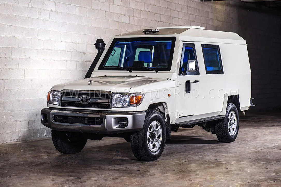 Armored CIT Van Toyota Land Cruiser 79