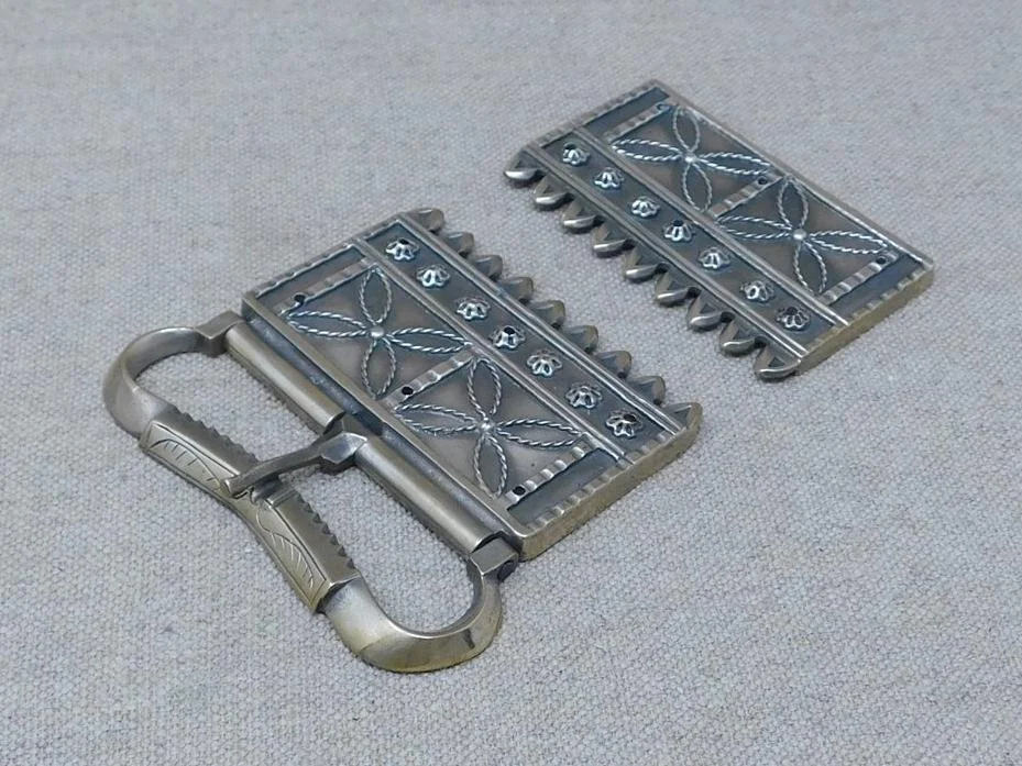 Buckle Set 5