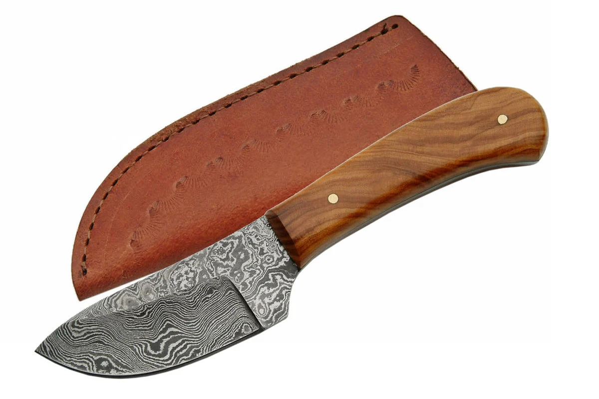 Cheap Handmade Damascus Steel Skinning Knife