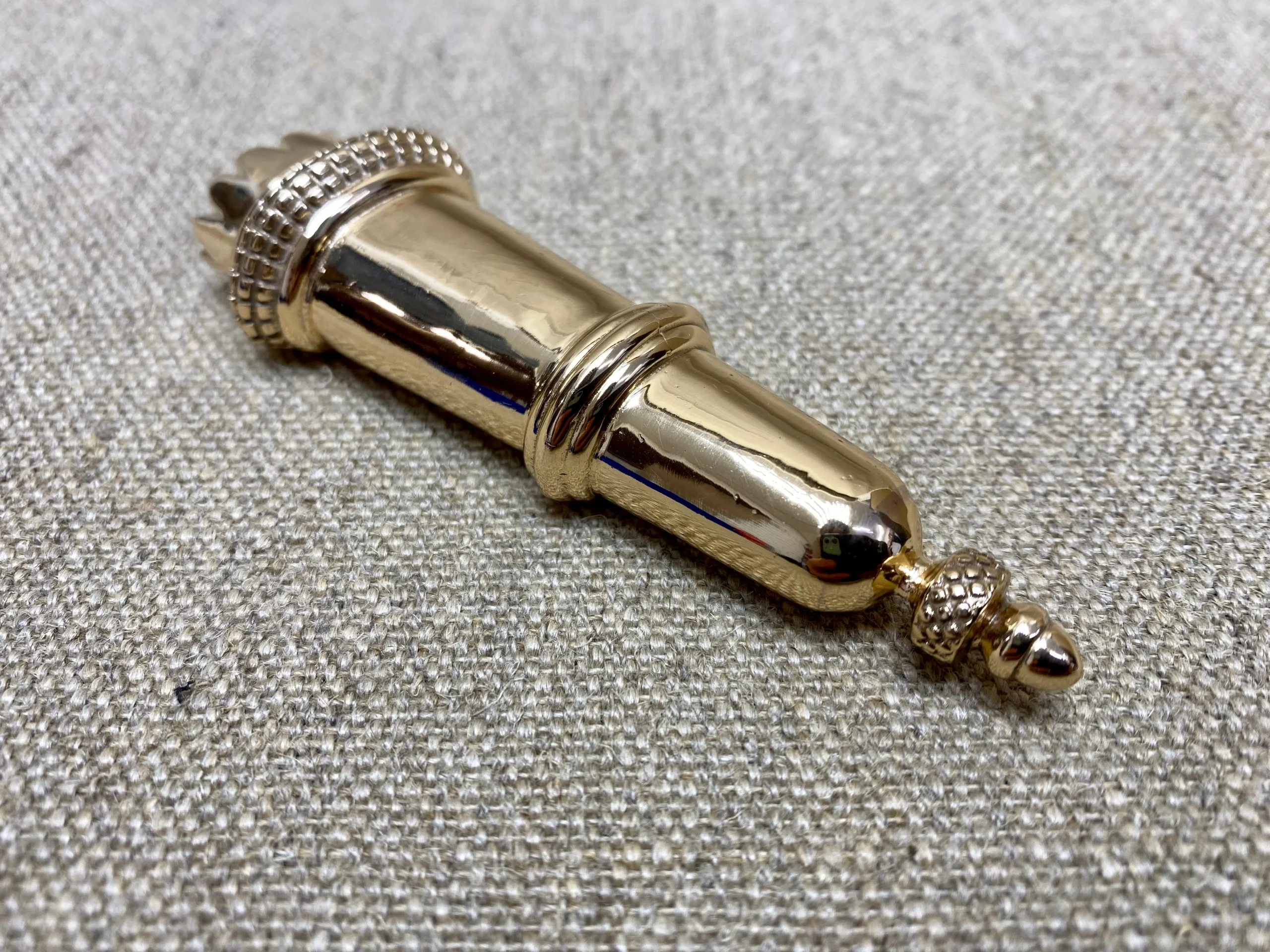 Dagger scabbard Chape 10