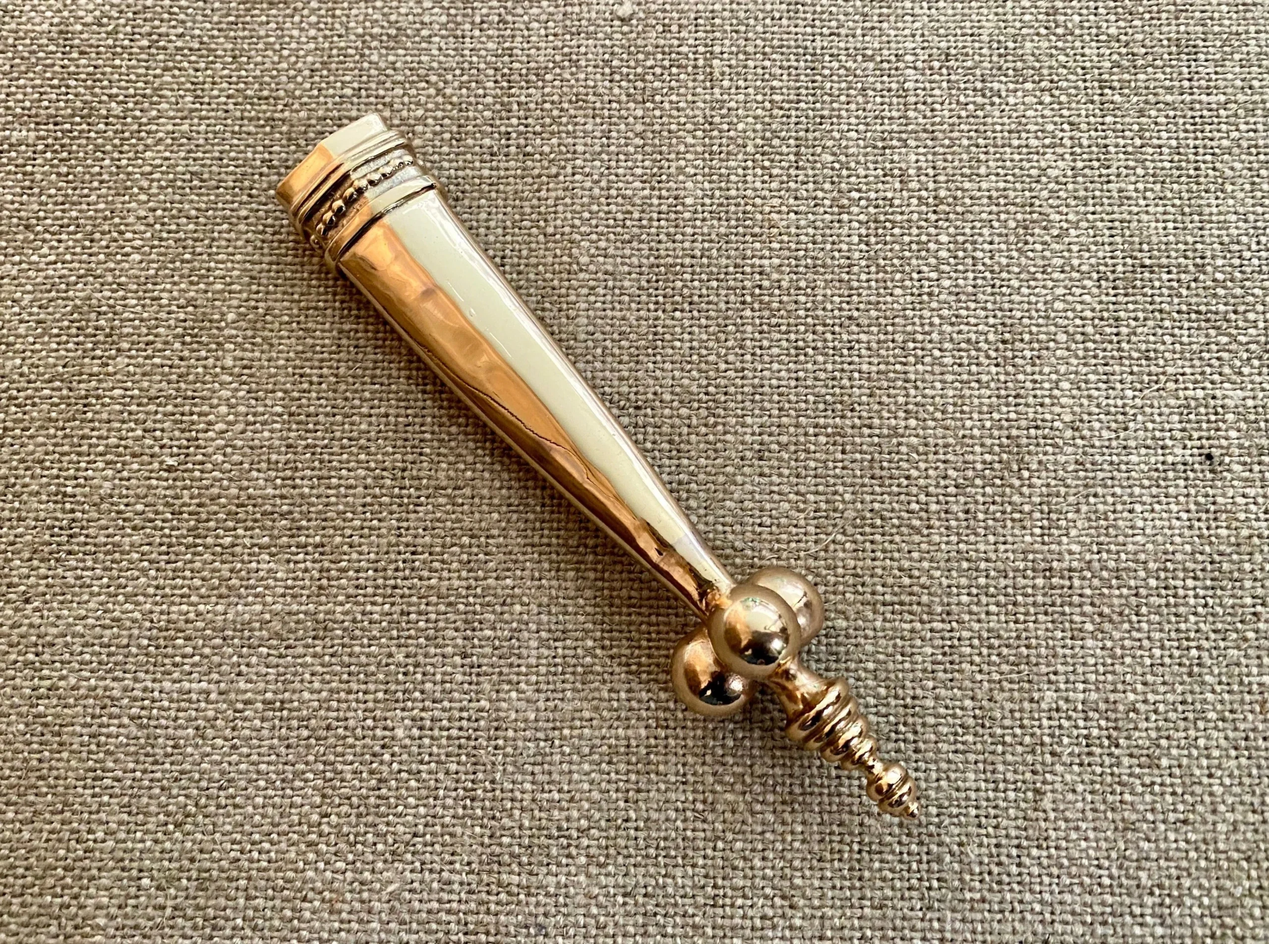 Dagger scabbard Chape 4