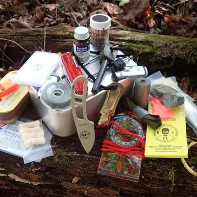 ESEE Large Tin Survival Kit and Pouch OD Green ESEELGTKITOD