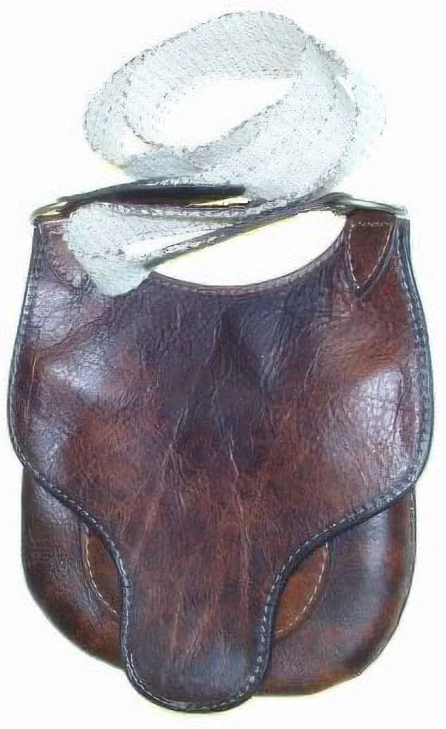 Hunter Possible Bag – Beaver Tail Flap