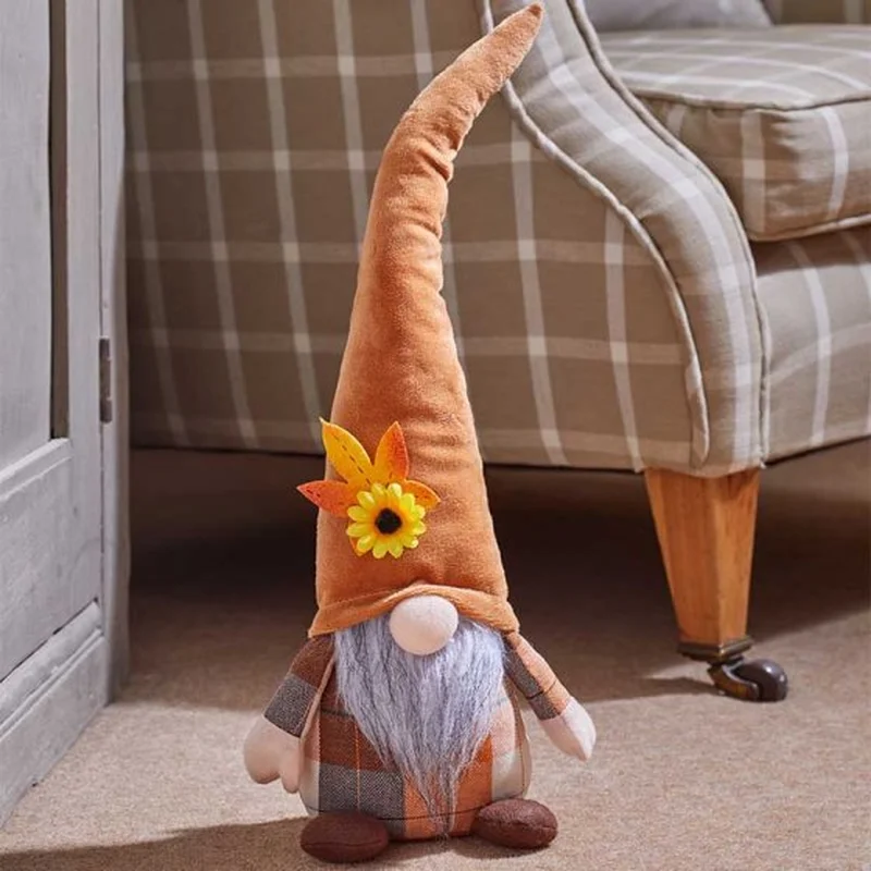 Mr Sunflower – Seated