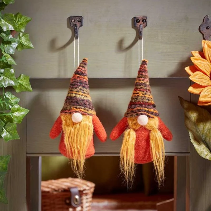 Mrs Maple – Pendant