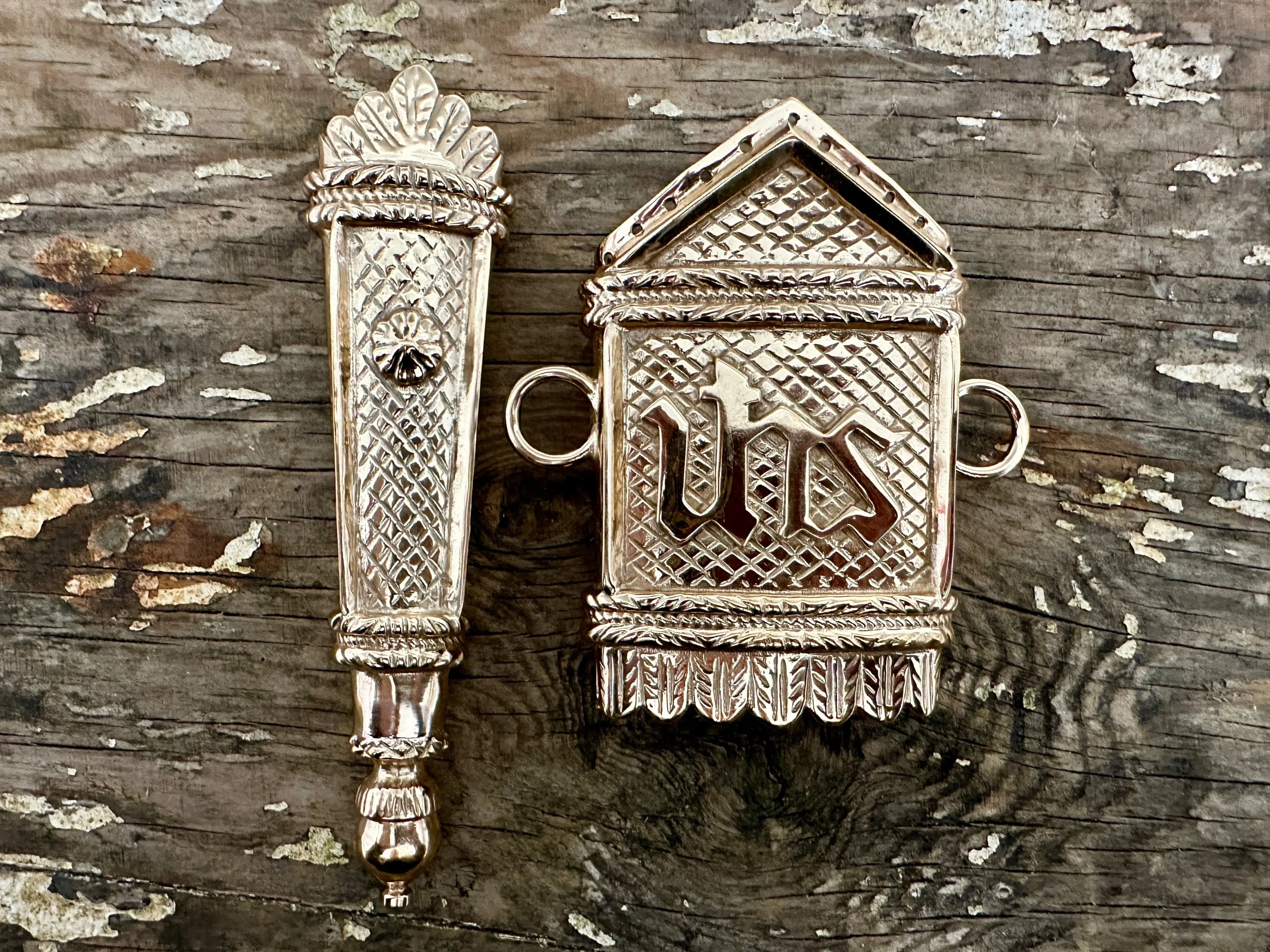 Scabbard set 7 – IHS