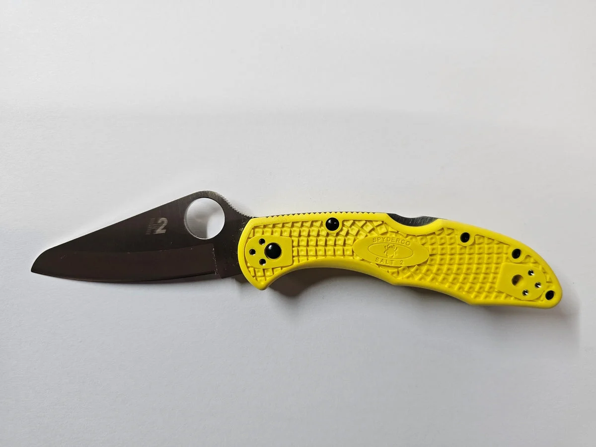 Spyderco Pacific Salt 2 H2 – 7.6 cm (3″) Silver Blade/ Yellow Handle