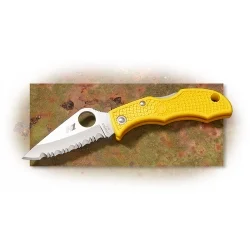 Spyderco’s Ladybug 3 Yellow Handle