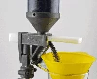UniqueTek Powder Measure Drain-N-Change Tool For Dillon Powder Measures